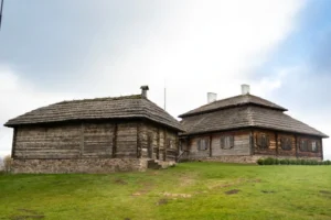 accommodation in traditional houses in Transylvania